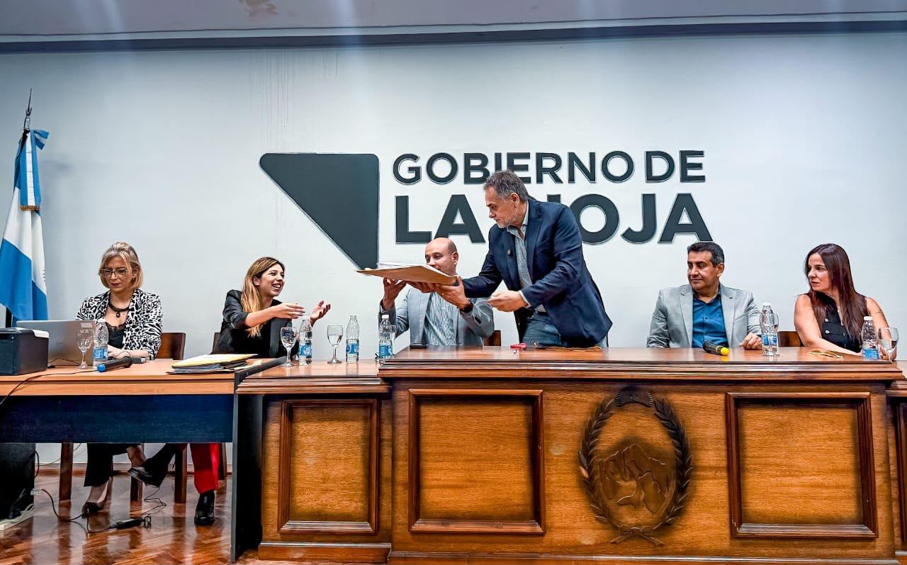La Provincia licitó 32 viviendas de tres dormitorios para familias de Olta