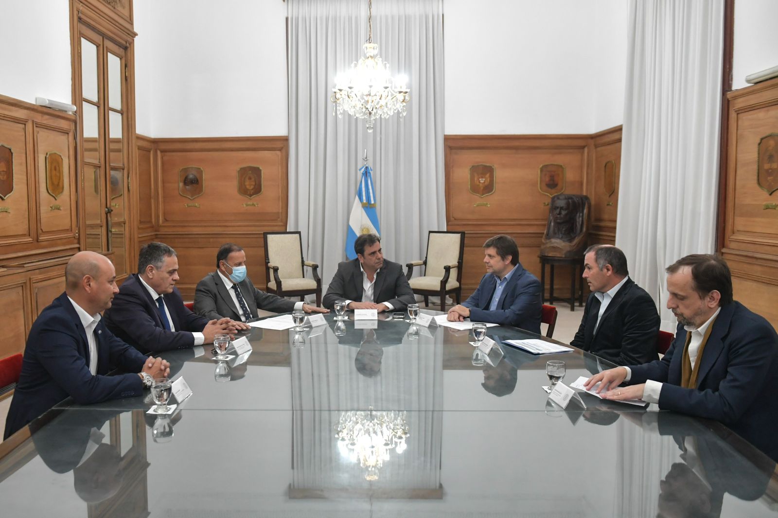 Provincia y Naci&oacute;n firmaron acta acuerdo para finalizar la construcci&oacute;n de viviendas sociales