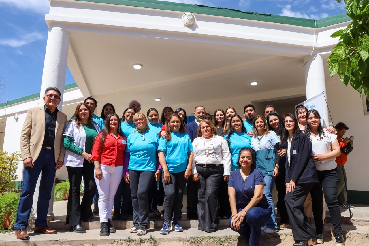 Quintela recorrió el Hospital de Los Robles y ratificó el acompañamiento provincial al sistema sanitario del interior